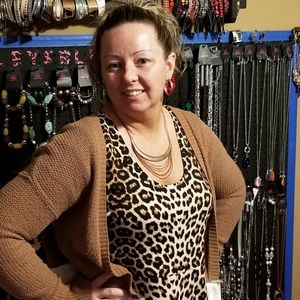 Meet your Posher, Kim